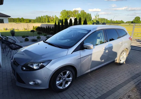 łódzkie Ford Focus cena 22900 przebieg: 172672, rok produkcji 2012 z Bełchatów